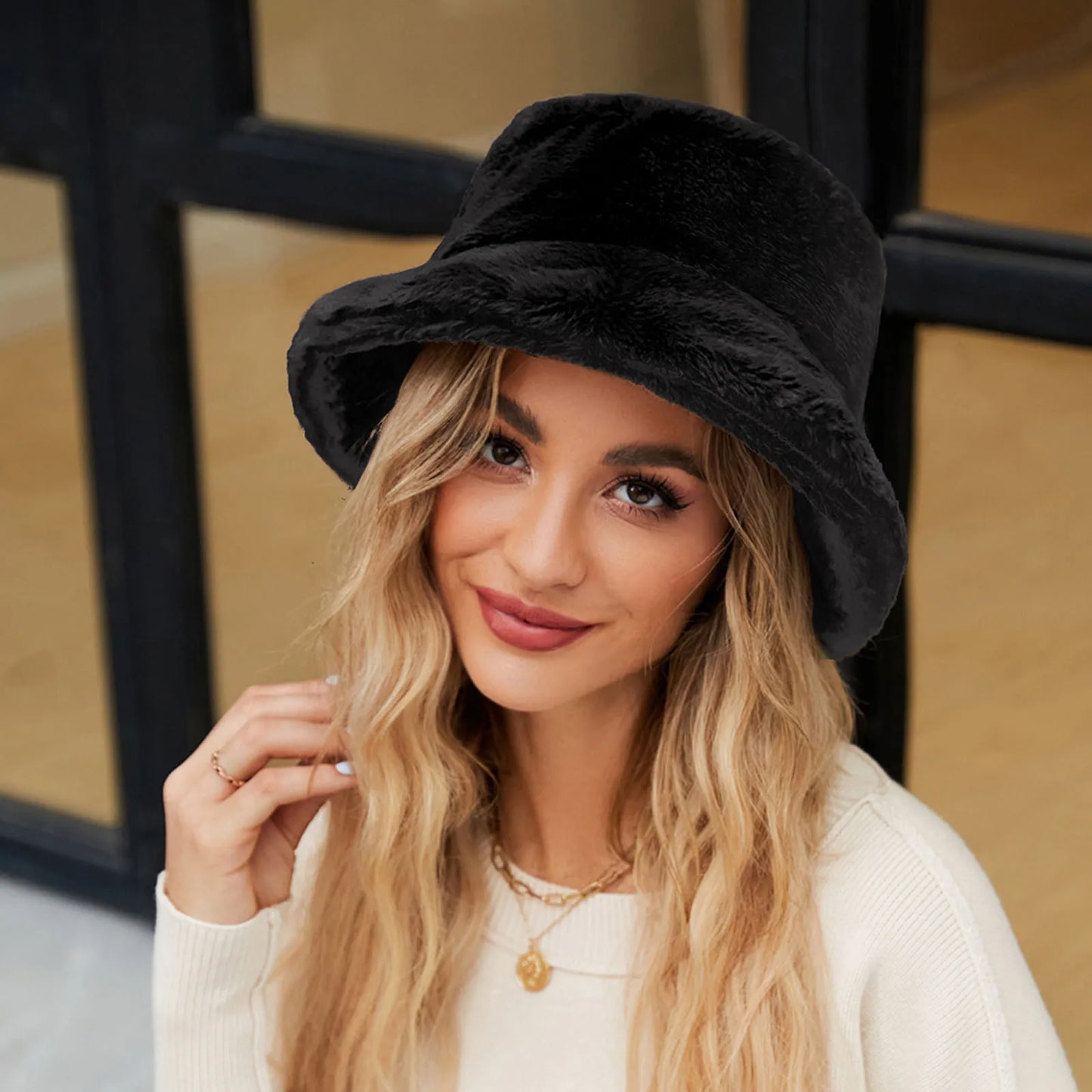 Faux Fur Wide Brim Plush Bucket Hat